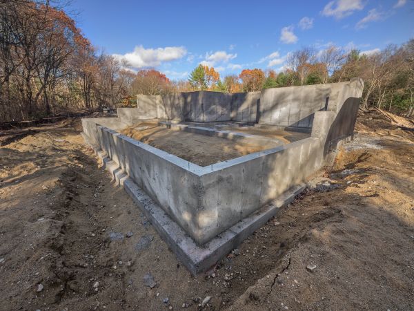 Cost of Foundation Wall Pouring in Redwood City