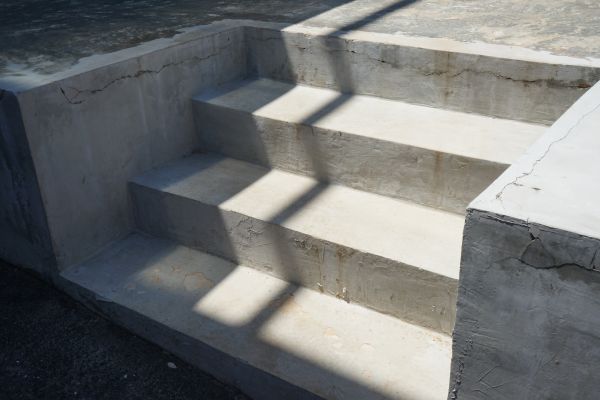 Cost of Cement Steps Replacement in Redwood City