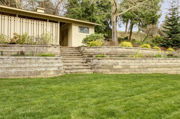 Cost of Retaining Wall Construction in Redwood City