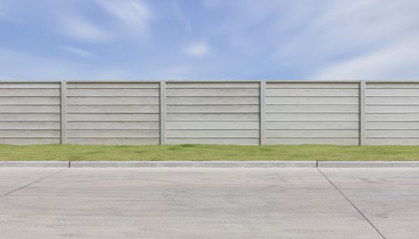 Cost of Concrete Fence Installation in Redwood City