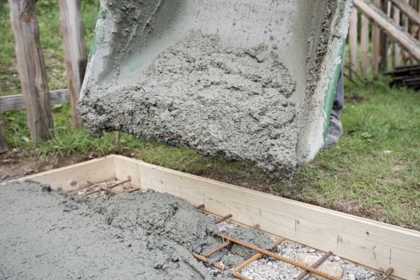 Cost of Yard Concrete Pouring in Redwood City