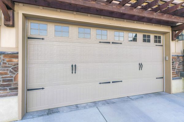 Cost of Concrete Apron Construction in Redwood City