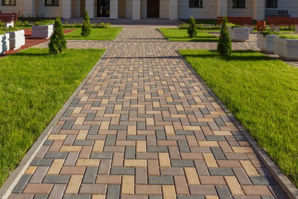 Cost of Paved Walkway Service in Redwood City