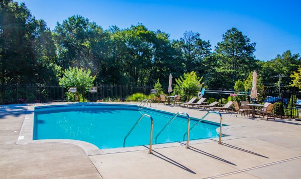 Cost of Pool Paving Installation in Redwood City